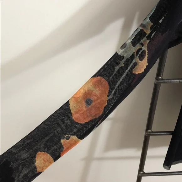 Black Floral Long Sleeve Top - Picture 5 of 7